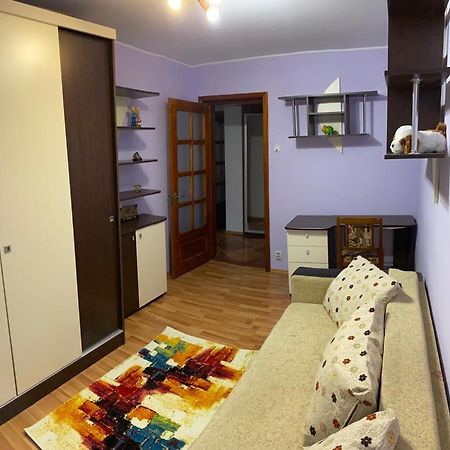 Zorilor Lägenhet Suceava Exteriör bild